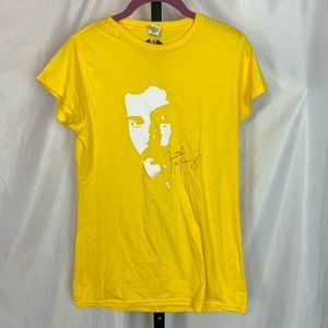 Freddie Mercury Yellow Women’s Cut T-Shirt, size Medium
